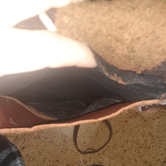 Vintage Boho Brown Genuine Leather Crossbody Purse/ Bag- Size Small - Picture 6 of 12